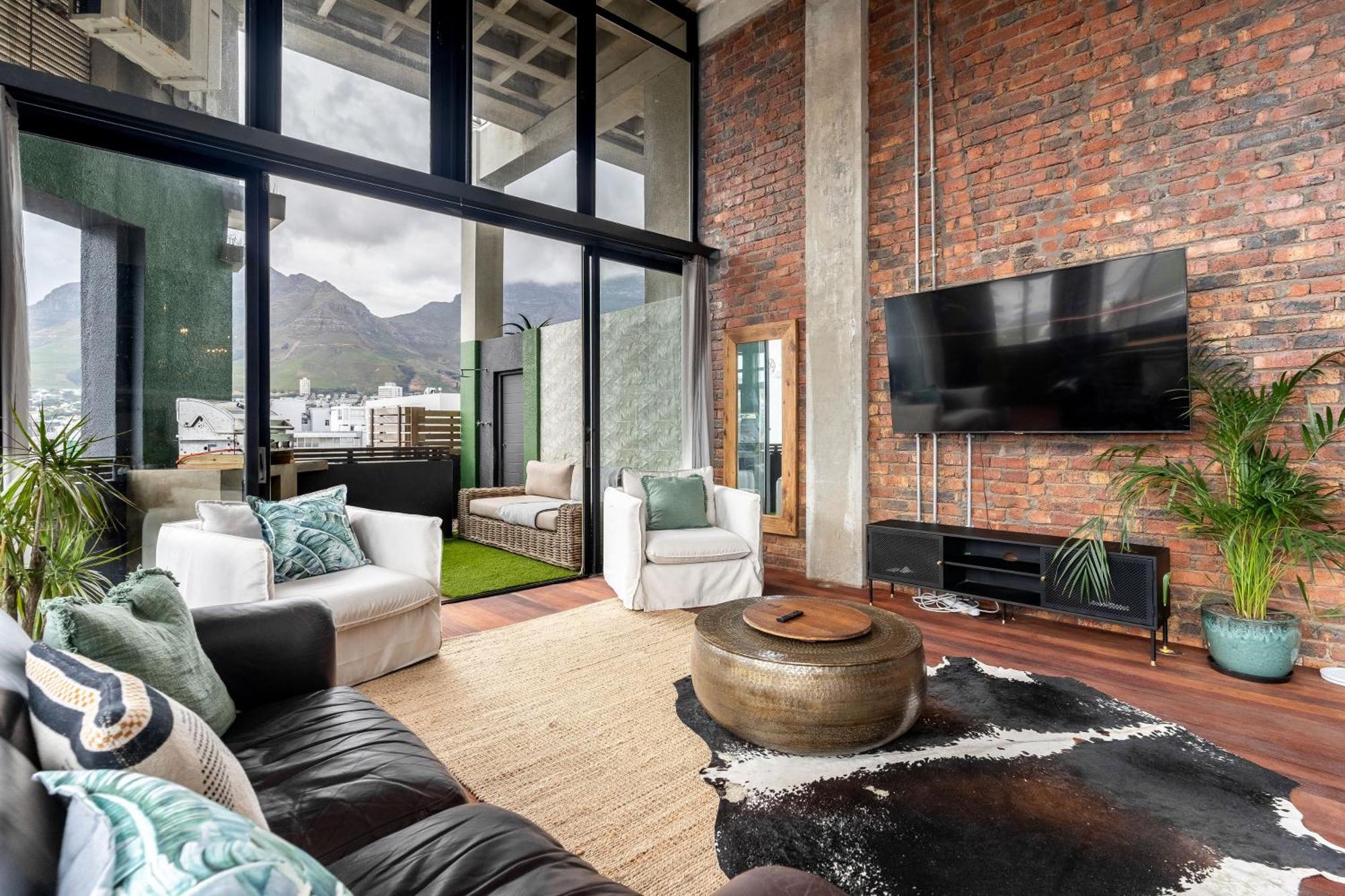 Loft Apartment
