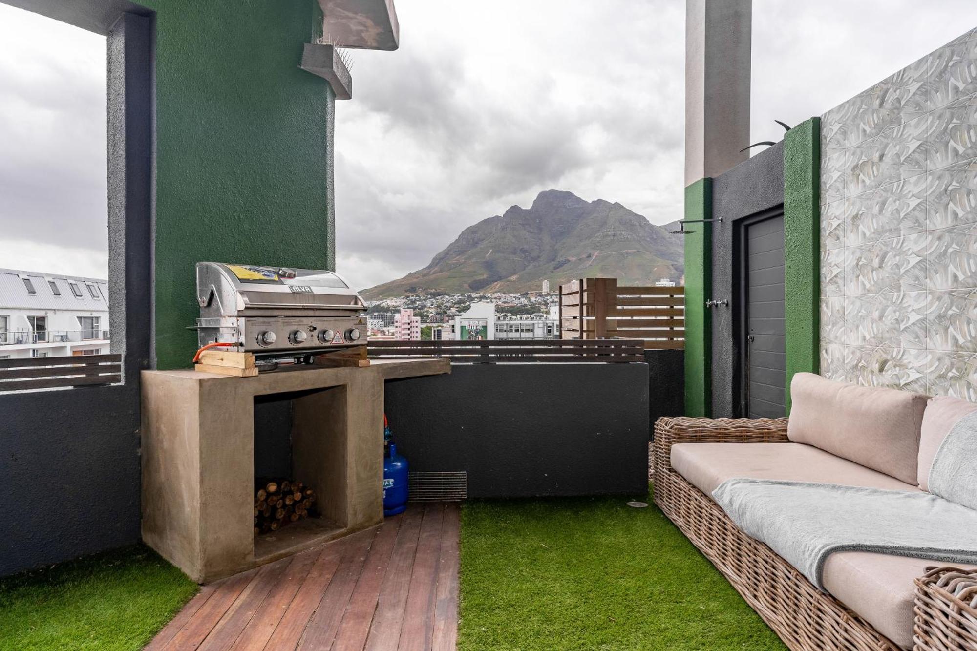 Loft Apartment